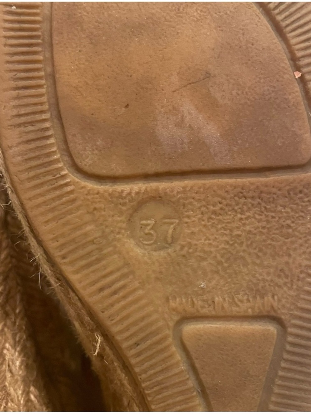 Burberry White Leather Plaid Espadrille Thong Sandals - Picture 5 of 5